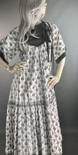 Anne Tyrrell 70s Kaftan